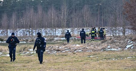 Znaleźli szczątki rakiety. Prokuratura bada, czy nikt nie został ranny