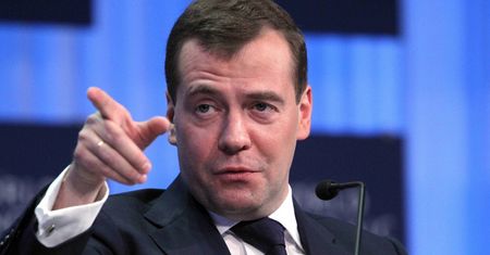Dmitrij Miedwiediew objęty sankcjami