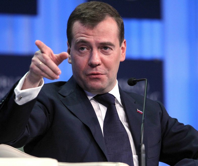 Dmitrij Miedwiediew objęty sankcjami