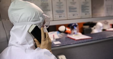 Koronawirus. Dr Tomasz Ozorowski: "może dojść do kilkunastu tysięcy zakażeń dziennie"
