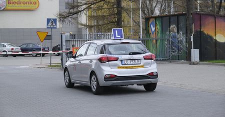 Koniec z placem manewrowym? Rewolucja w egzaminach na prawo jazdy