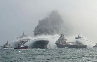 Tankowiec stanął w płomieniach. Kolizja u wybrzeży Wielkiej Brytanii