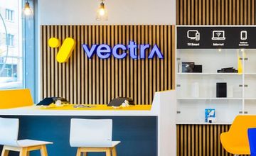 Vectra z internetem na łączach Play i UPC