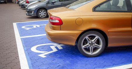 Te orzeczenia straciły ważność. Koniec automatycznie przedłużanych świadczeń
