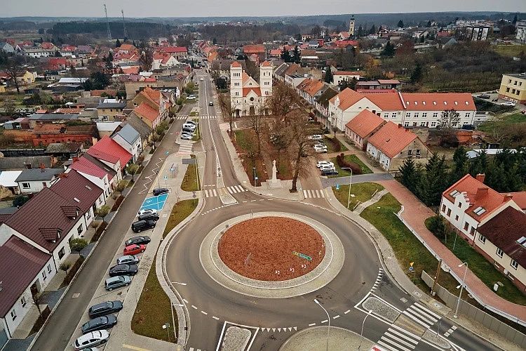 Szamocin: Finał przebudowy skrzyżowania dróg wojewódzkich DW 190 i DW 191