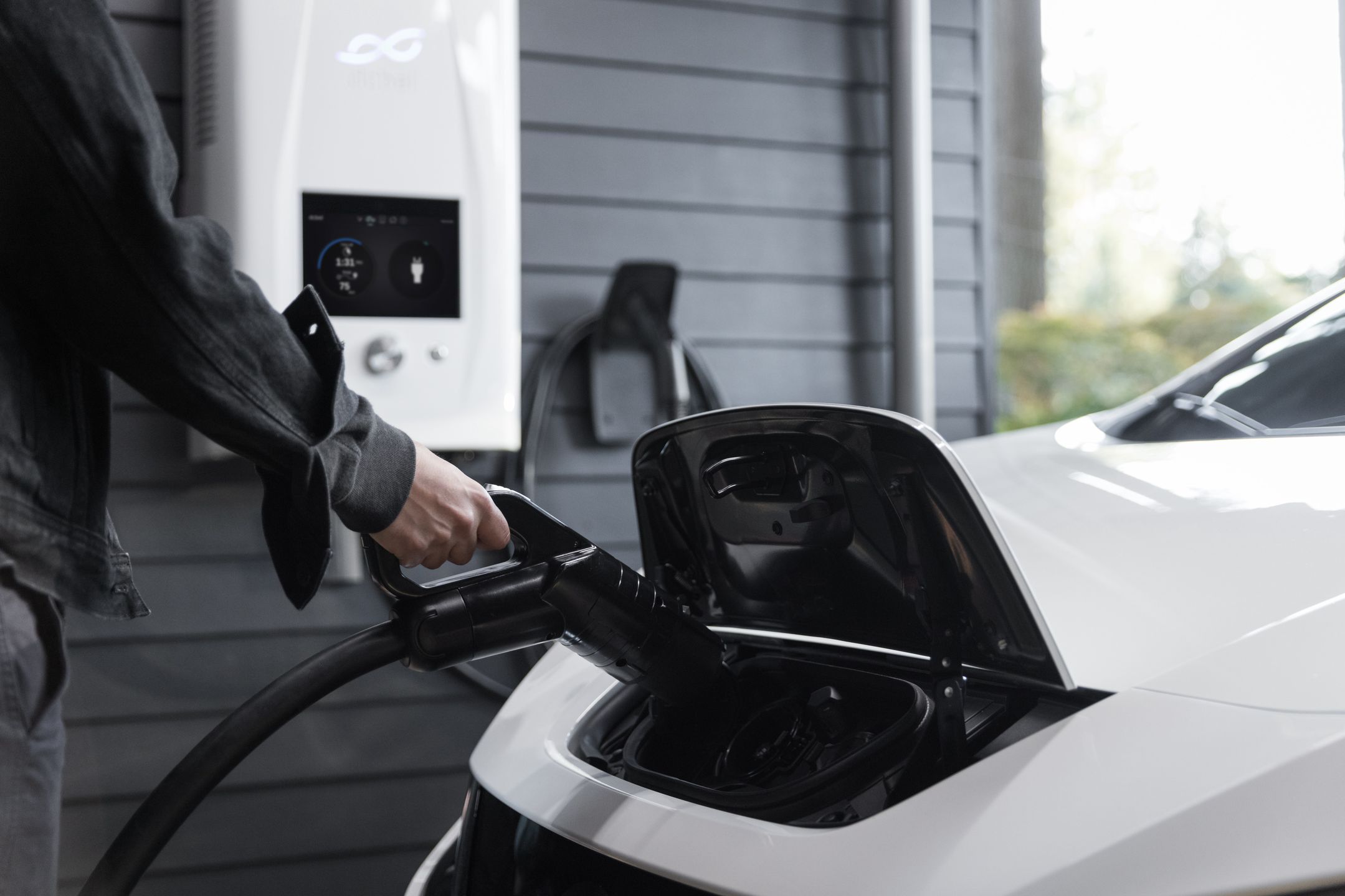 Samochód elektryczny możesz naładować również w domu