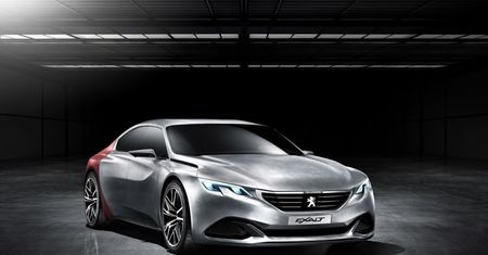 Peugeot Exalt – w skórze rekina [aktualizacja]