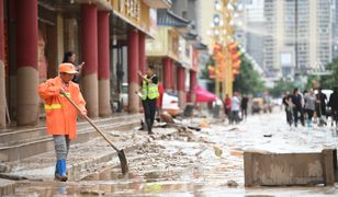 Katastrofalne opady w Chinach. 30 ofiar i masowe ewakuacje