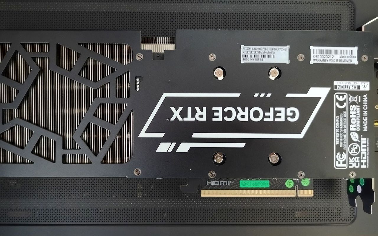 KFA2 GeForce RTX 5080 1-Click OC backplate