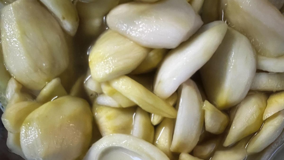 Regularne jedzenie marynowanych warzyw zwiększa ryzyko zachorowania na raka żołądka nawet o 50 proc.