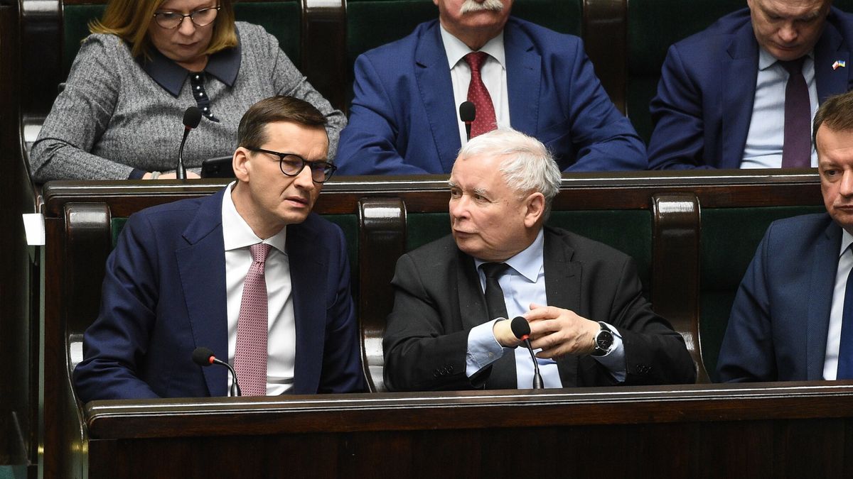 53. posiedzenie Sejmu IX kadencji28.04.2022 Warszawa 53. posiedzenie Sejmu IX kadencji   fot. Zbyszek Kaczmarek/REPORTERn/z: Mateusz Morawiecki, Jaroslaw KaczynskiZbyszek Kaczmarek/REPORTER