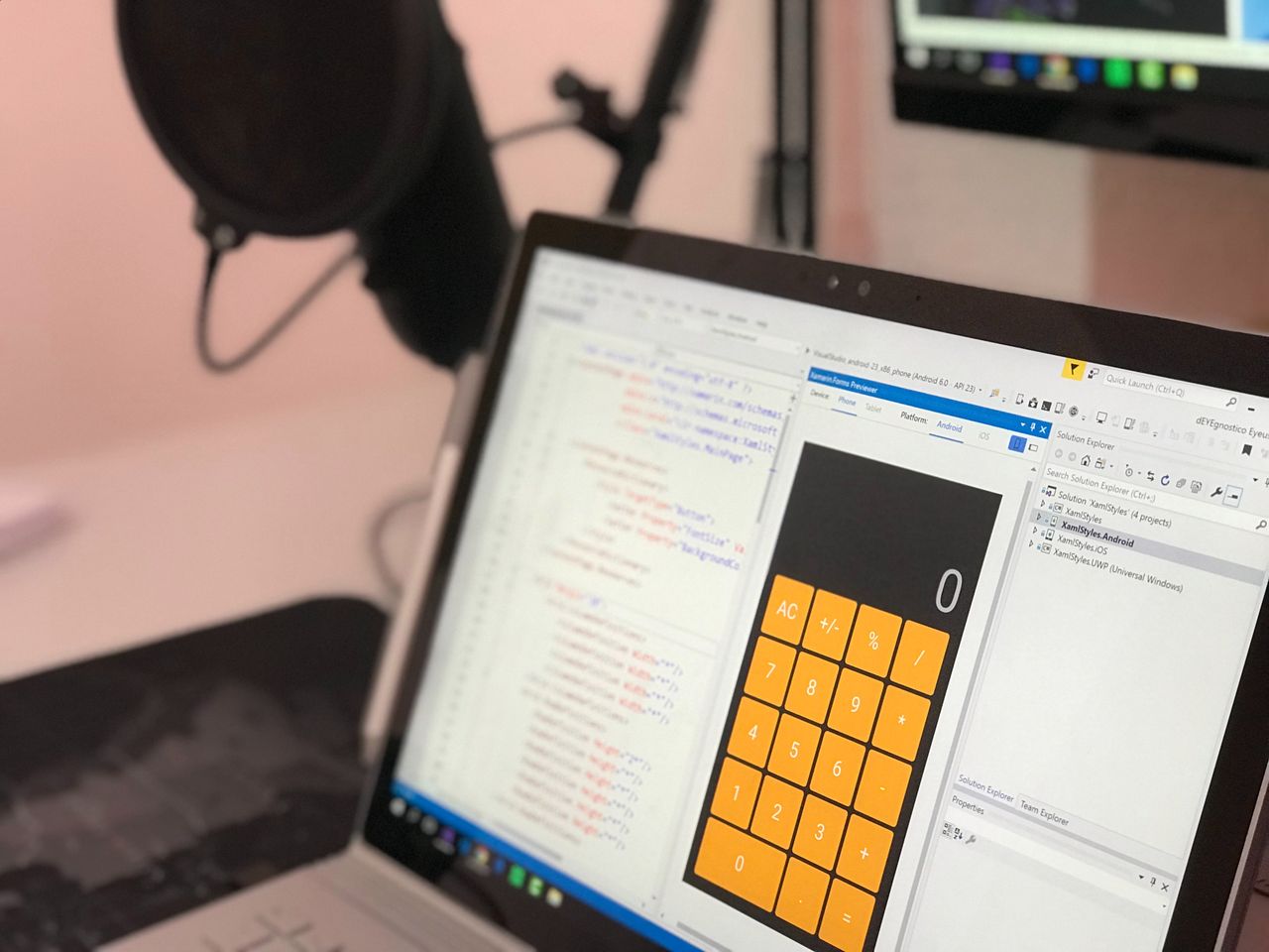 Visual Studio 2019 z Pythonem, SI wspomaga uzupełnianie kodu IntelliCode