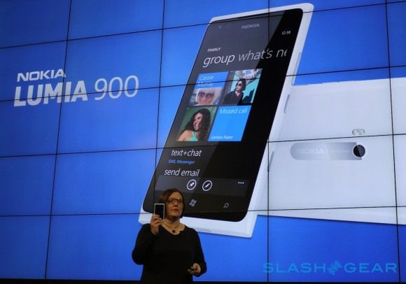 Nokia Lumia 900 dla Europy oficjalnie ogłoszona! [zdjęcia] 1