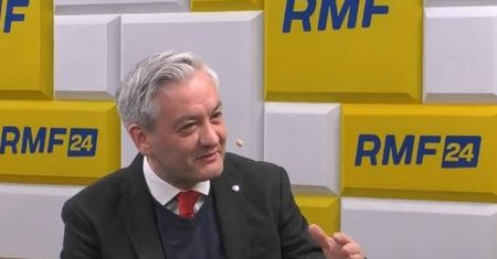 Śmiały apel Biedronia. "Głosujesz na Konfederację, nie idę z tobą do łóżka"