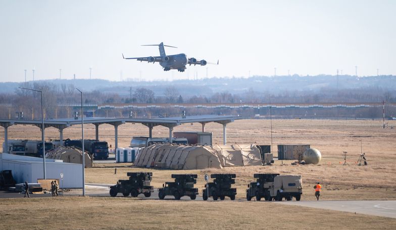 Lotnisko w Rzeszowie zostanie zamknięte na pół roku. NATO musi się przenieść