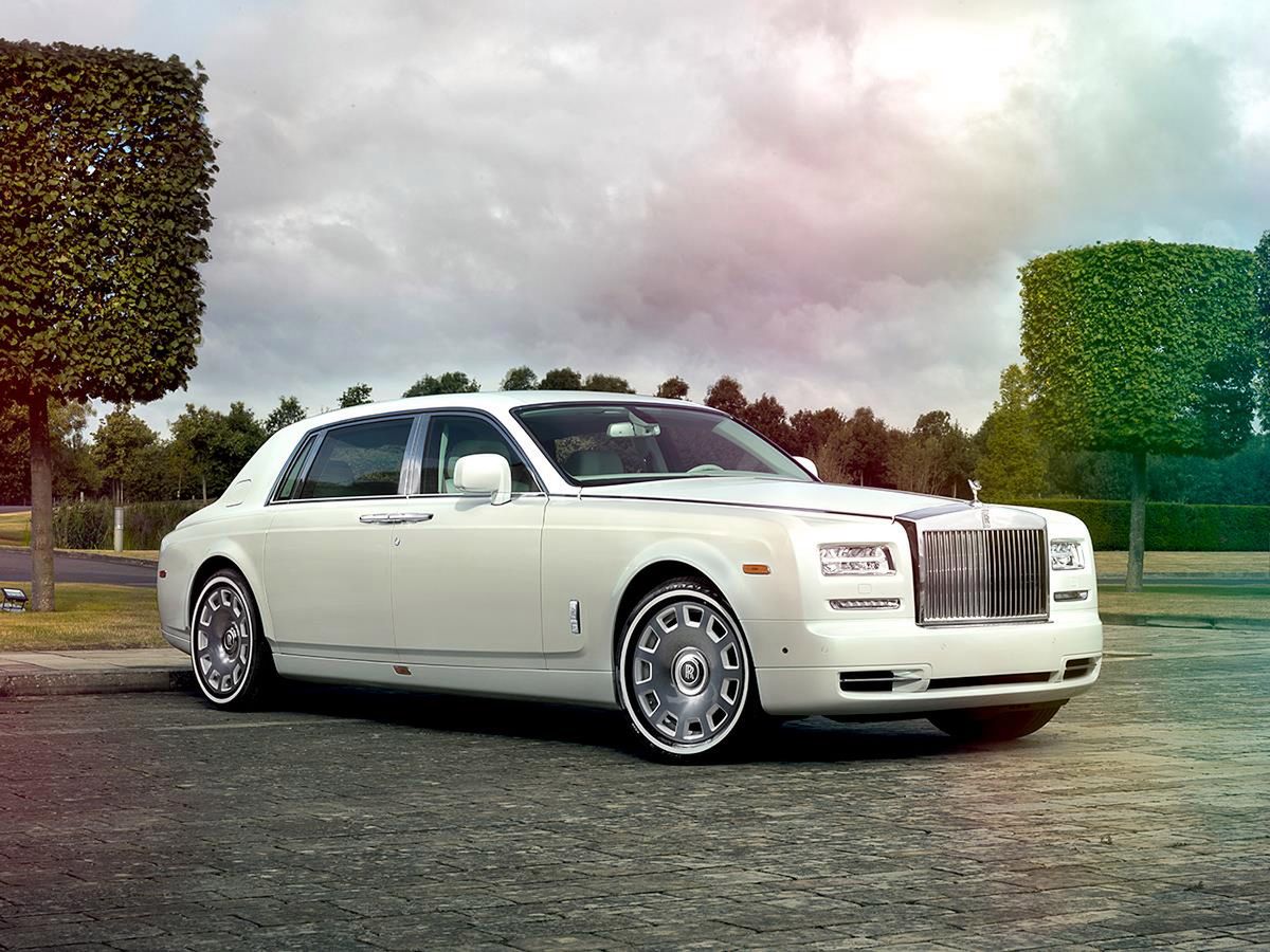 [h2]Rolls-Royce Phantom Michaela Fuxa[/h2]