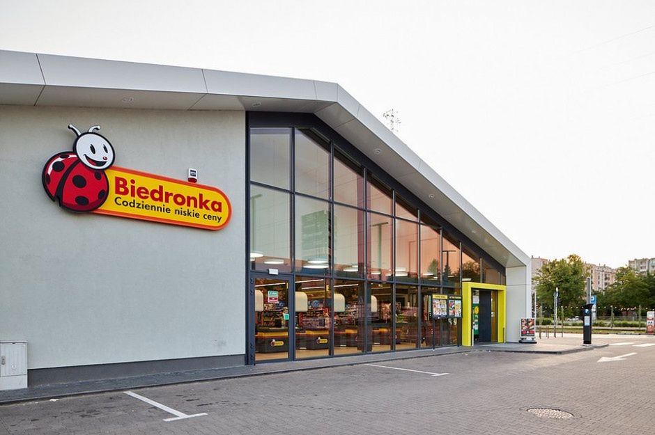 Tylko dzisiaj Biedronka płaci za puste butelki
