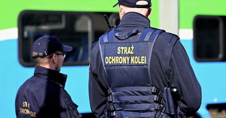 Pociągi znowu stanęły. Incydent na kolei