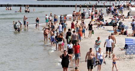 Sarbinowo. Tragedia na niestrzeżonej plaży. Nie żyje 45-latek