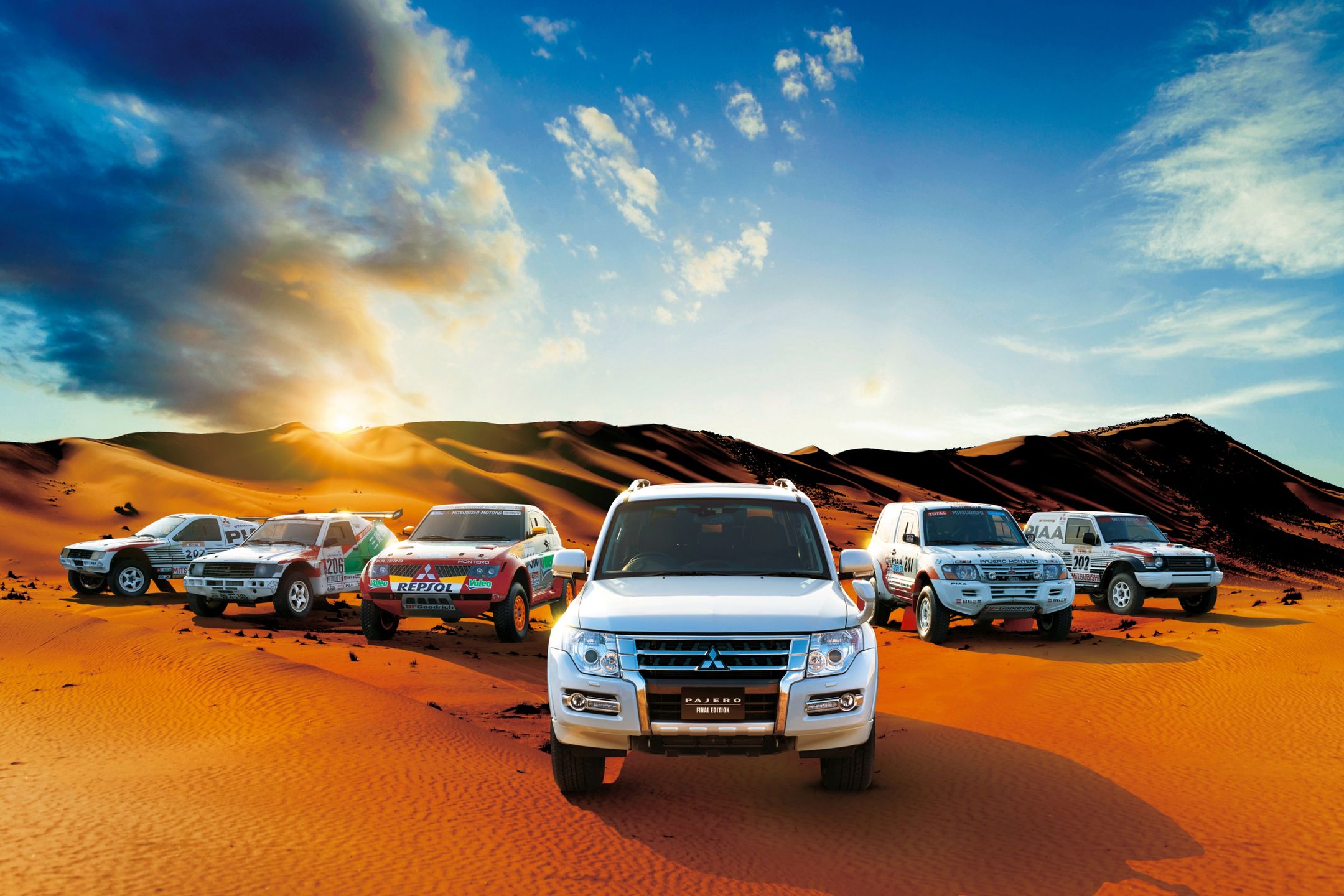 Król Dakaru schodzi ze sceny - historia Mitsubishi Pajero, jednego z najbardziej kultowych samochodów terenowych.