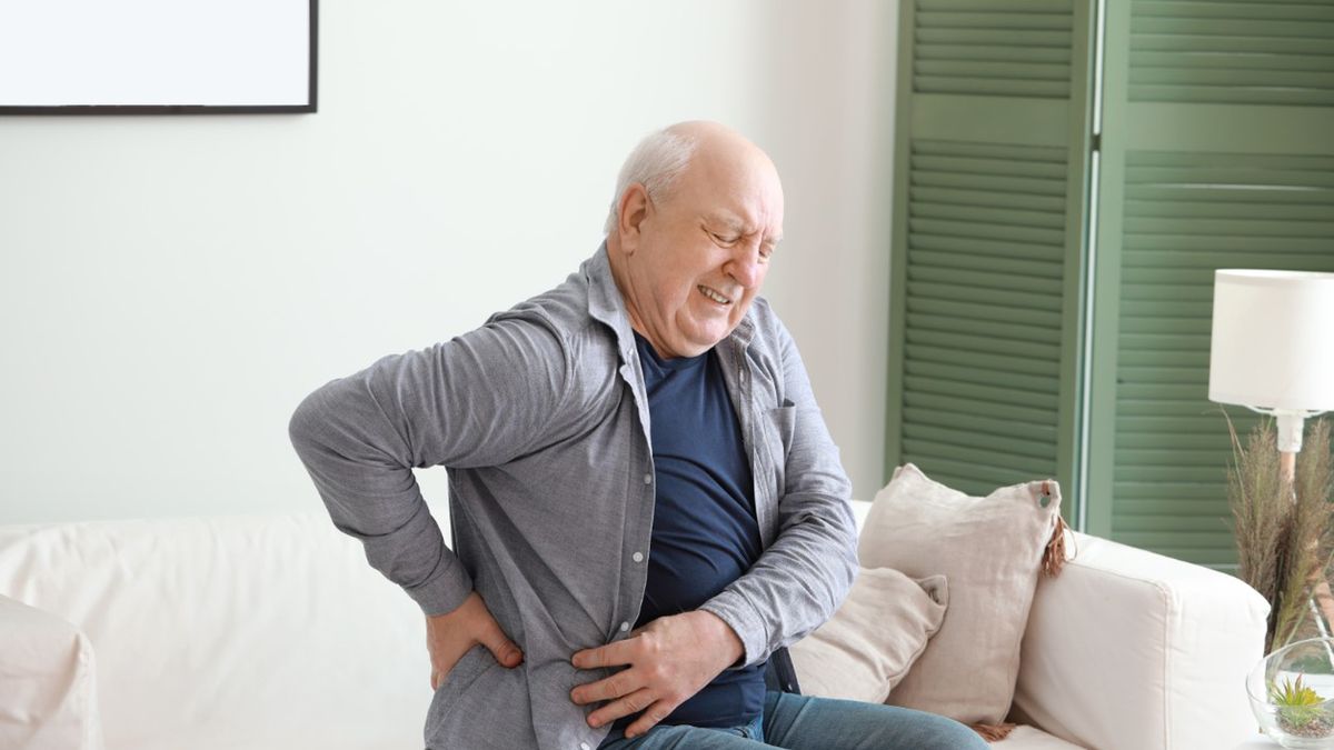 Piasek w nerkach to złogi substancji, które odkładają się w drogach moczowych.