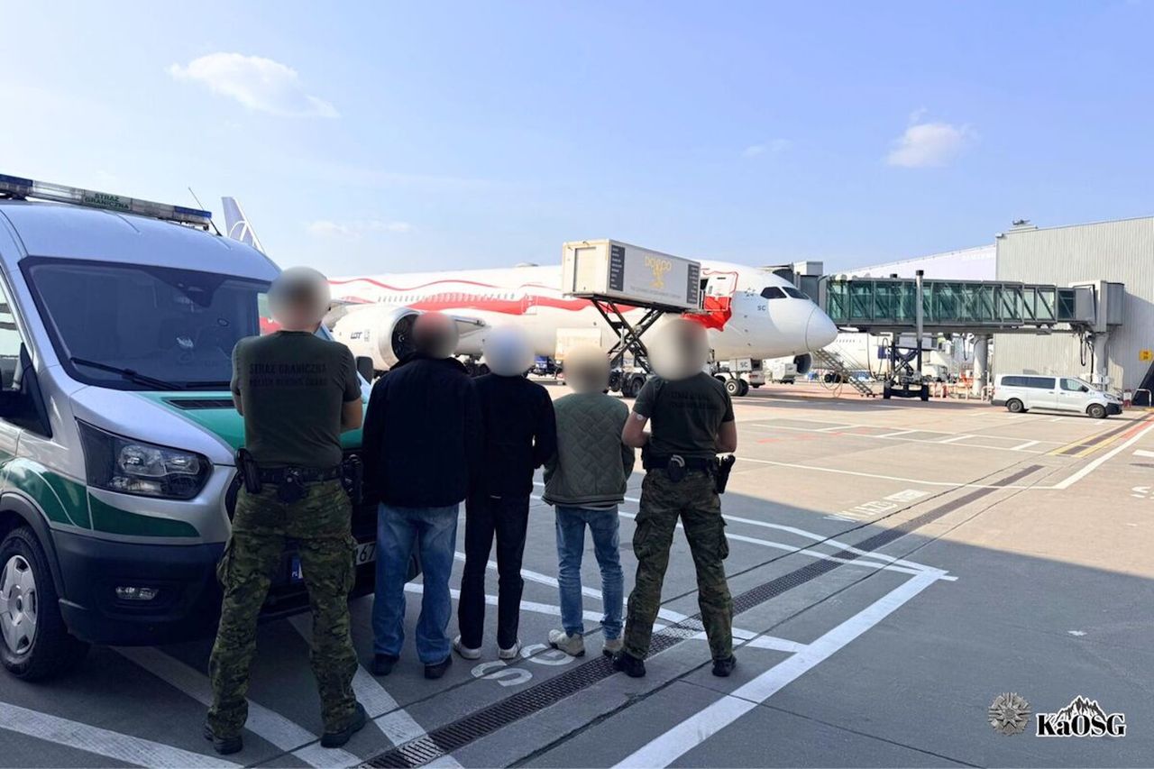 Hindusi zlekceważyli decyzję o powrocie do kraju. Strażnicy graniczni nie mieli litości