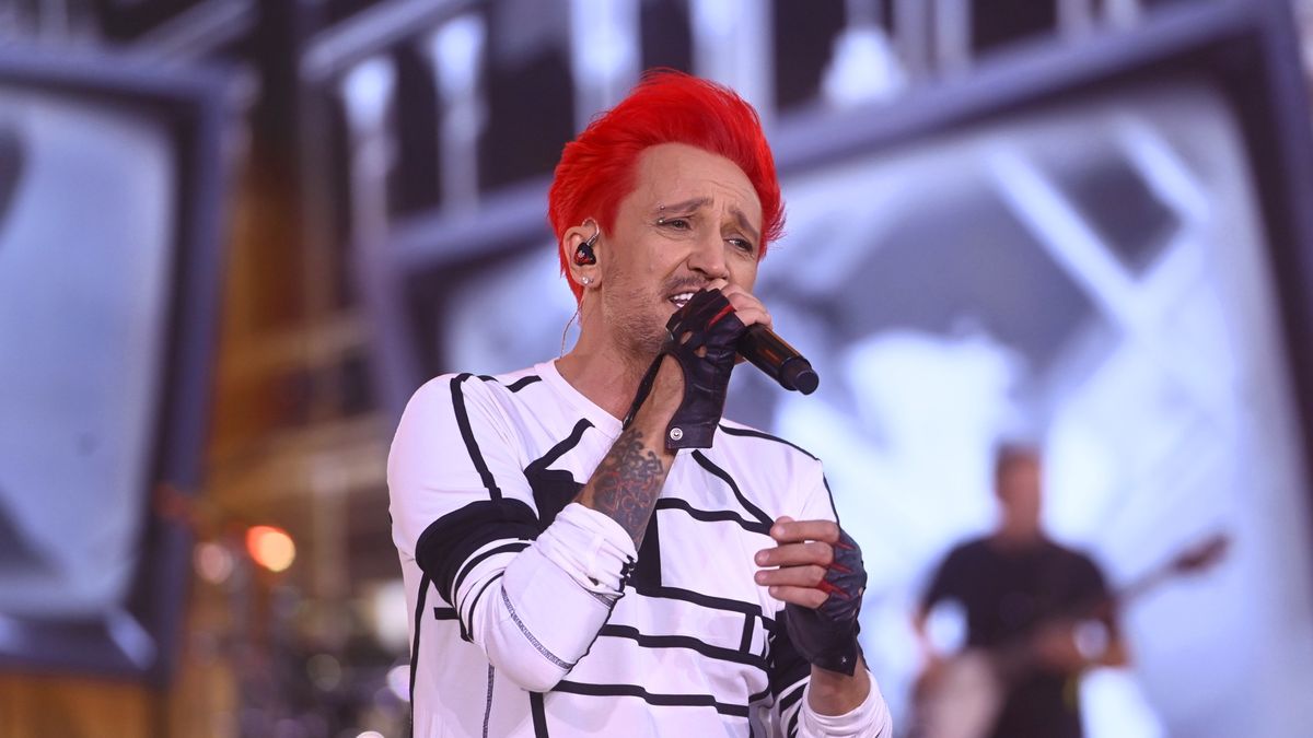 Michał Wiśniewski podzielił się informacjami na temat wyników badań genetycznych. Muzyk może w przyszłość zapaść na poważną chorobę.