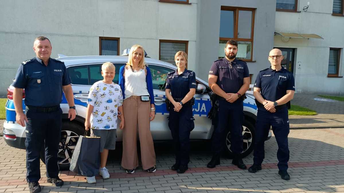 Dziesięciolatek wezwał pomoc, gdy jego mama straciła przytomność