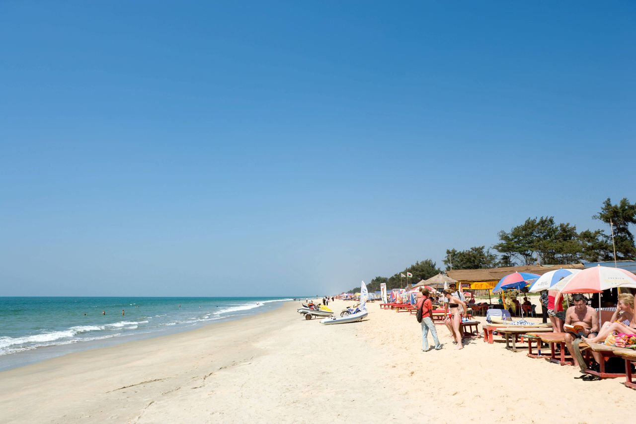 Brytyjska turystka zgwałcona na rajskiej plaży. Na oczach partnera 