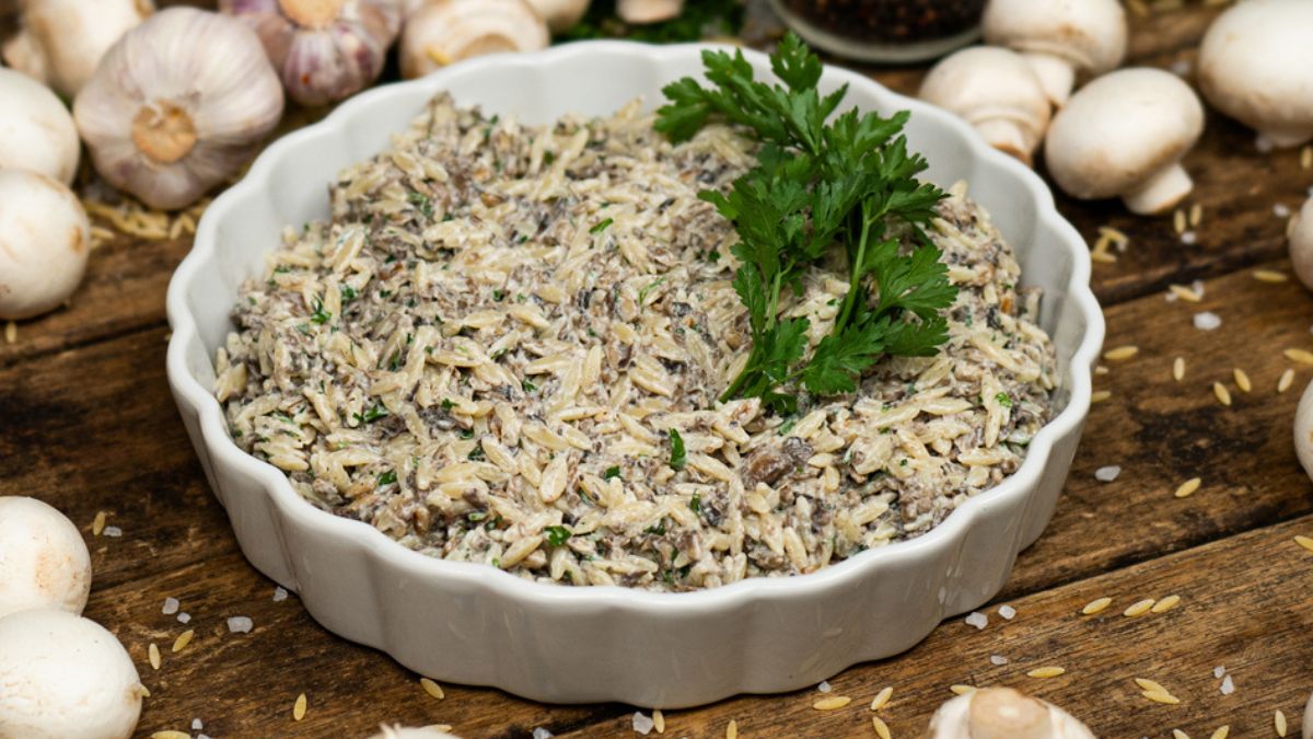 Sałatka z pieczarkowym akcentem stanie się hitem w każdym domu