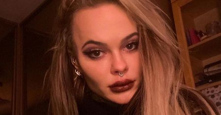 Wnuczka byłego premiera morsuje w bikini. Zdjęcie Millerówny rozgrzało internautów