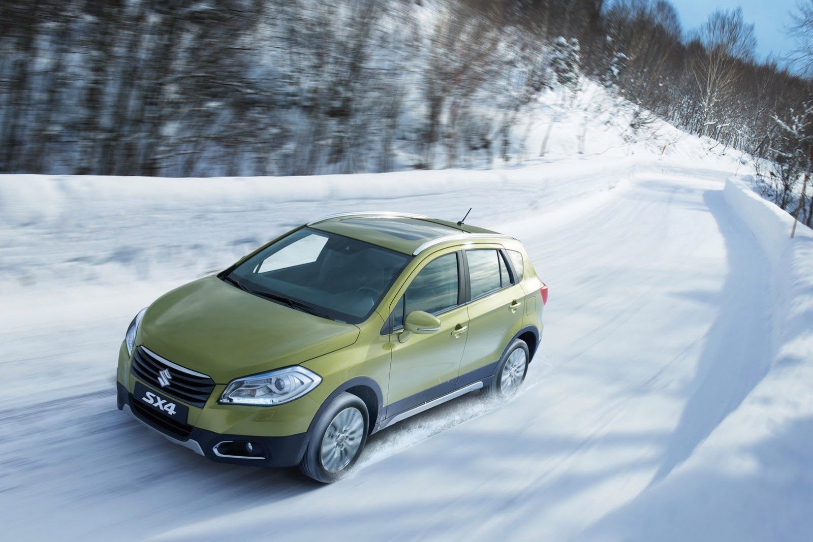 Nowe Suzuki SX4 - japoński crossover w szczegółach [galeria] 30