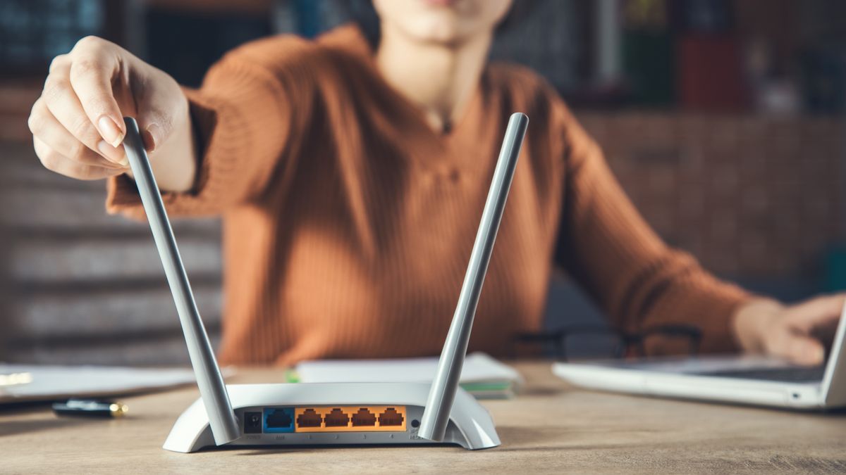 router wifi sieć bezprzewodowa wi-fi internet