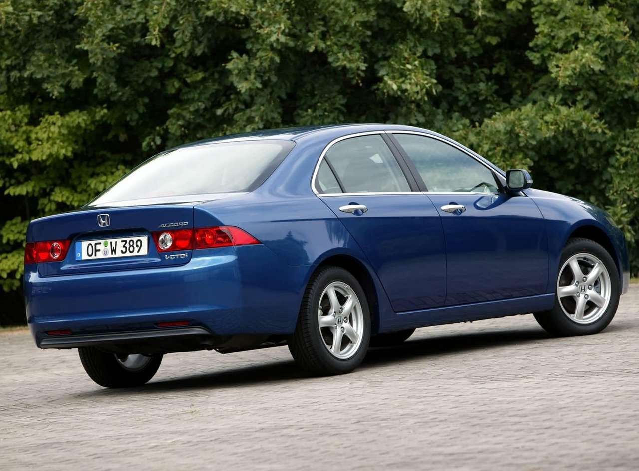Honda Accord VII