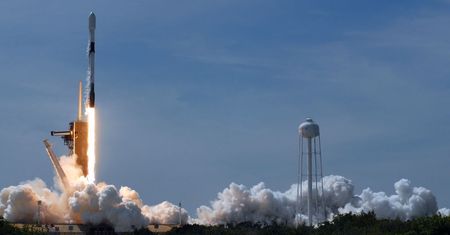 Misja NASA. W sobotę start rakiety Falcon 9, zbudowanej przez SpaceX. Zobacz transmisję ze startu