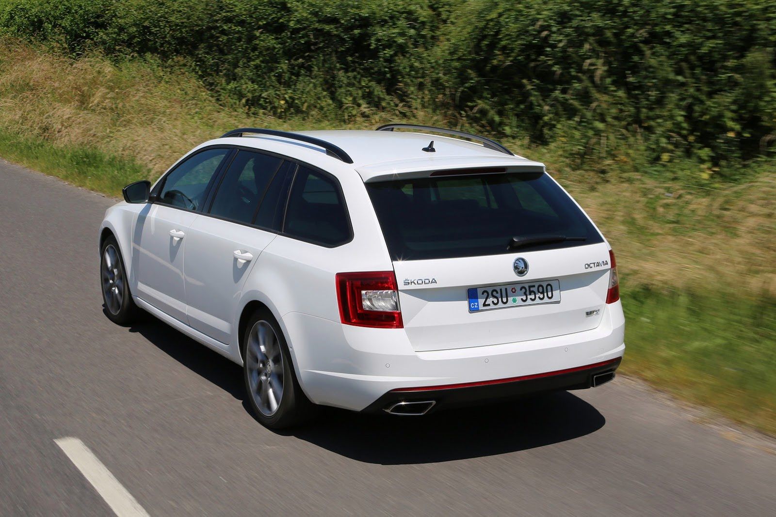 Škoda Octavia RS - najmocniejsza Octavia na zdjęciach producenta [galeria] 21