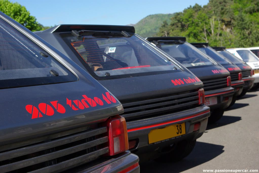 Peugeot 205 T16