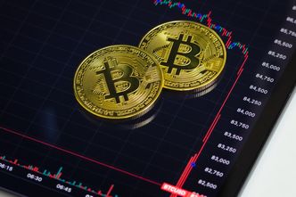 Najgorszy miesiąc bitcoina od 2022 roku? Oto co się dzieje na rynku