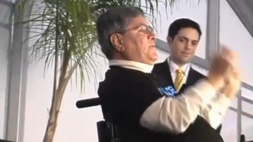 Rekord świata w pisaniu... bez rąk [wideo] 1