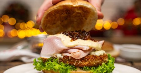Tak dobrego burgera jeszcze nie jadłeś. To połączenie po prostu wymiata