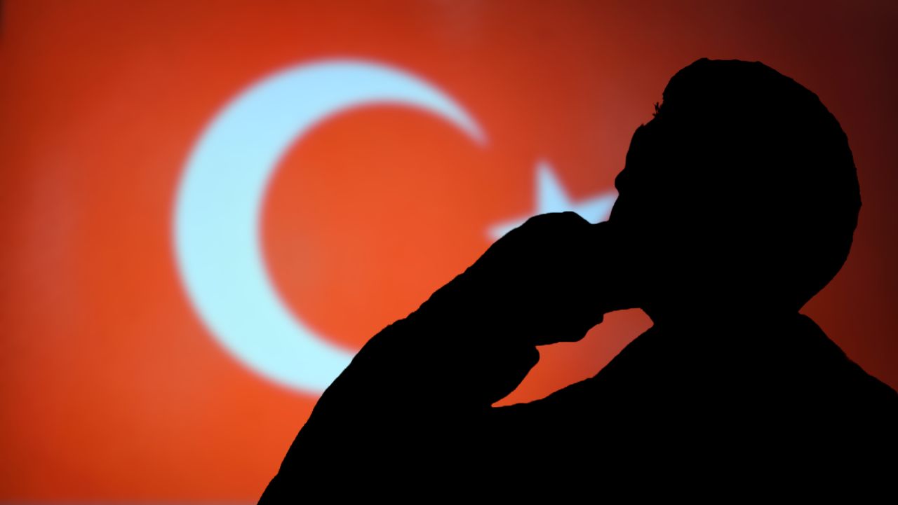 Operatorzy reagują na trzęsienie ziemi w Turcji i Syrii. Są darmowe połączenia i roaming