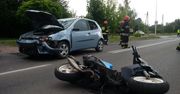 Wypadek drogowy samochodu osobowego ze skuterem. Są ranni