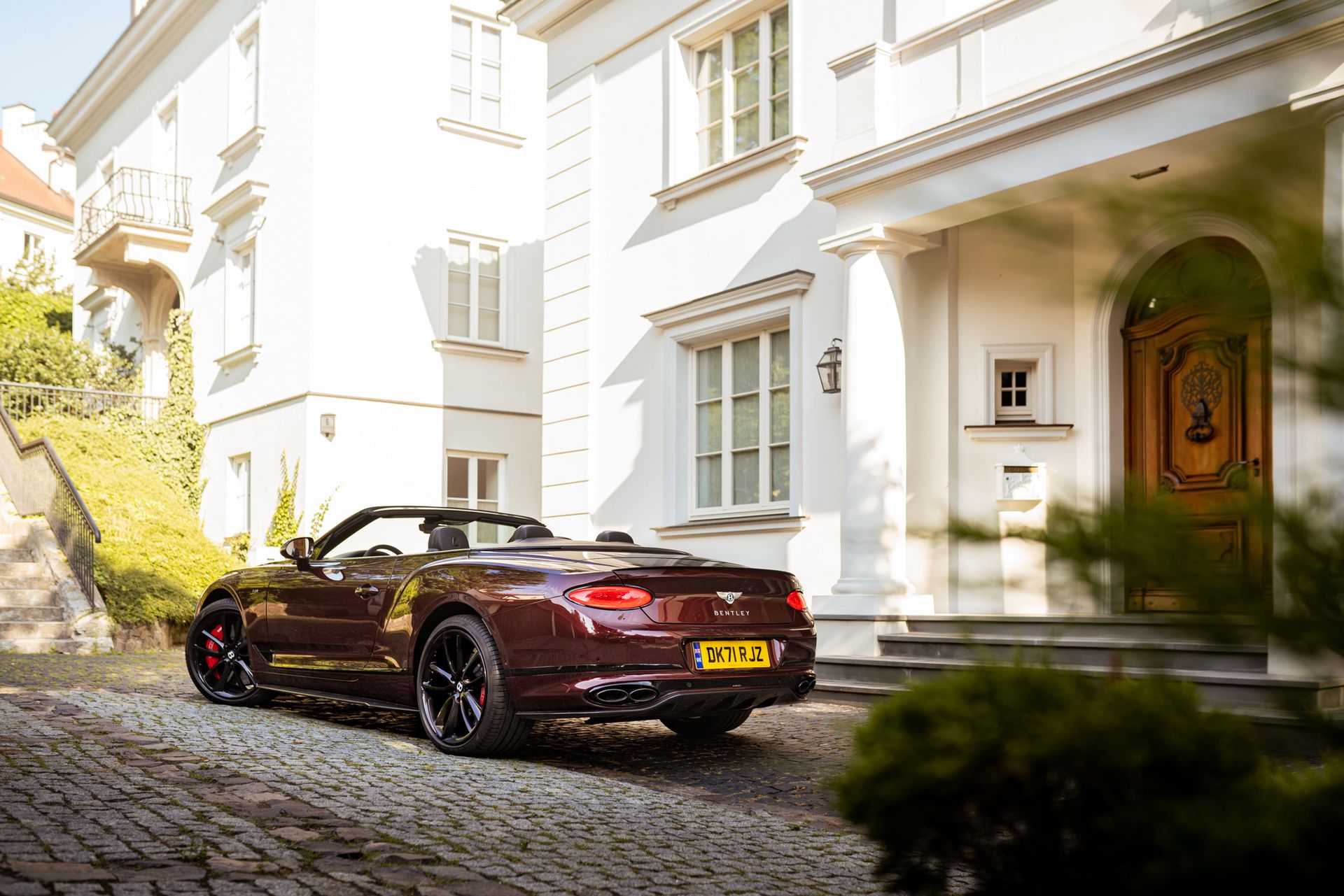 Bentley Continental GT Convertible V8 (2022)