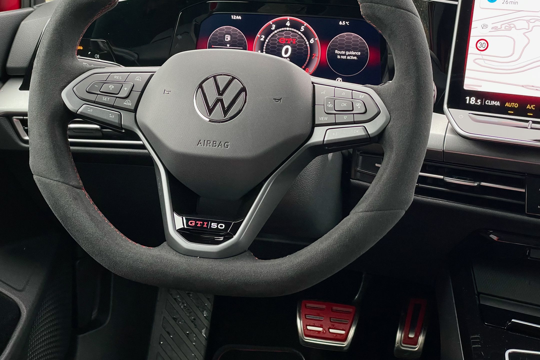 Volkswagen Golf GTI Edition 50