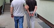 Biała Podlaska: Razem pili, a potem dwóch zaatakowało jednego. Pobity mężczyzna leżał przed klatką