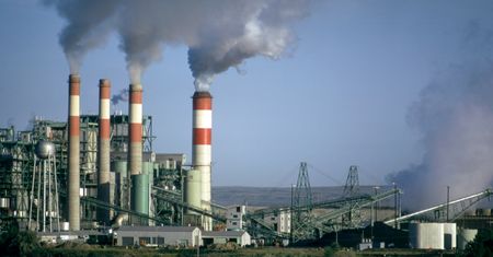 Trump rozbija fundament klimatyczny Obamy: "Koniec Zielonego Oszustwa" – największa deregulacja w historii USA