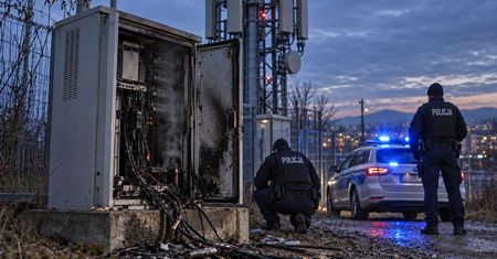 Trwa seria tajemniczych podpaleń. Cel – infrastruktura telekomunikacyjna