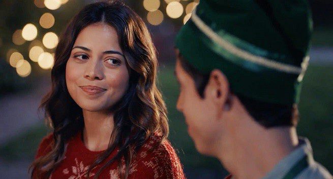 Dylematy elfa z centrum handlowego w świątecznej reklamie Coca-Coli (wideo)