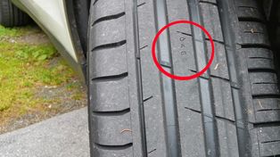 Opony. Kiedy nowa opona jest jeszcze nowa? I kiedy należy ją już wymienić?