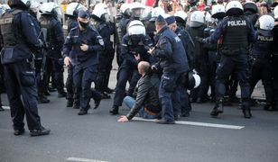 Protesty w Polsce. Szarpanina z policją na manifestacji w Łodzi. Będą zarzuty